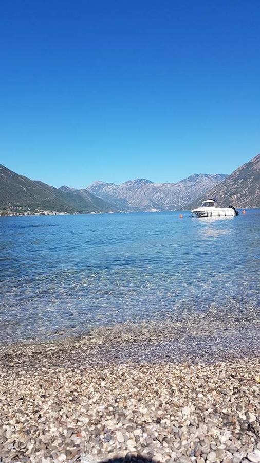 Maniva Penthouse By The Sea Apartment Kotor Exterior foto